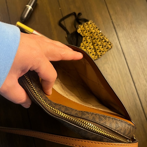 Michael Kors shoulder bag - Picture 6 of 6